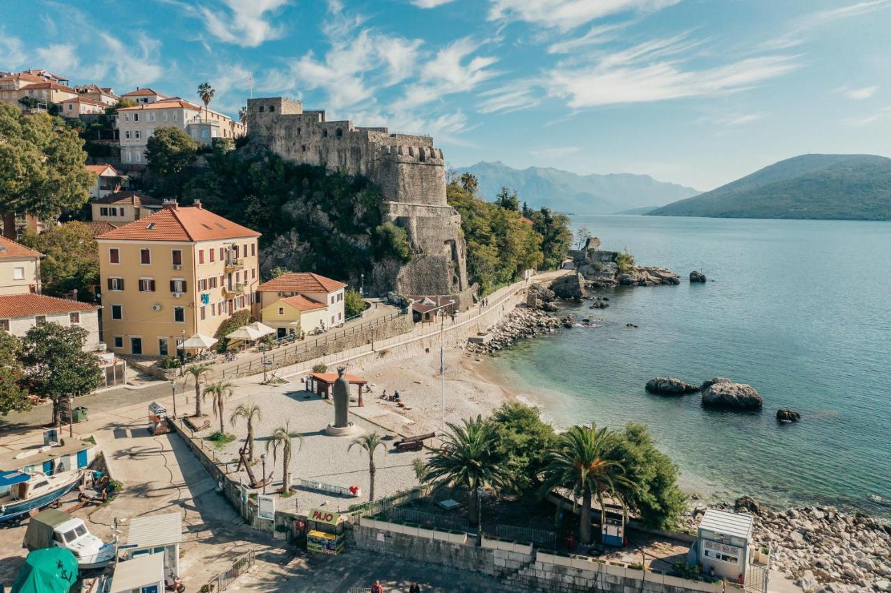 City Port Apartment Herceg Novi Exteriér fotografie